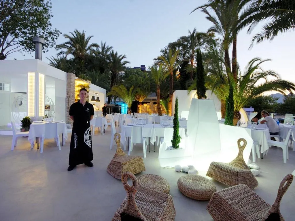 Conferences, Safari, Valencia