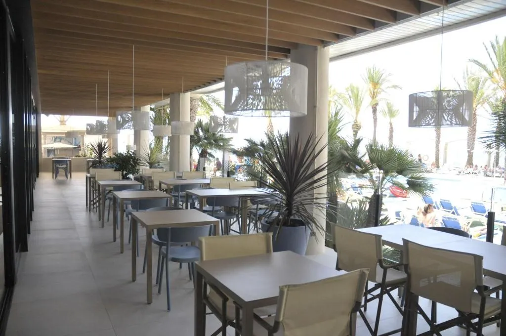General view, Caprici Beach Hotel & Spa, Costa Brava