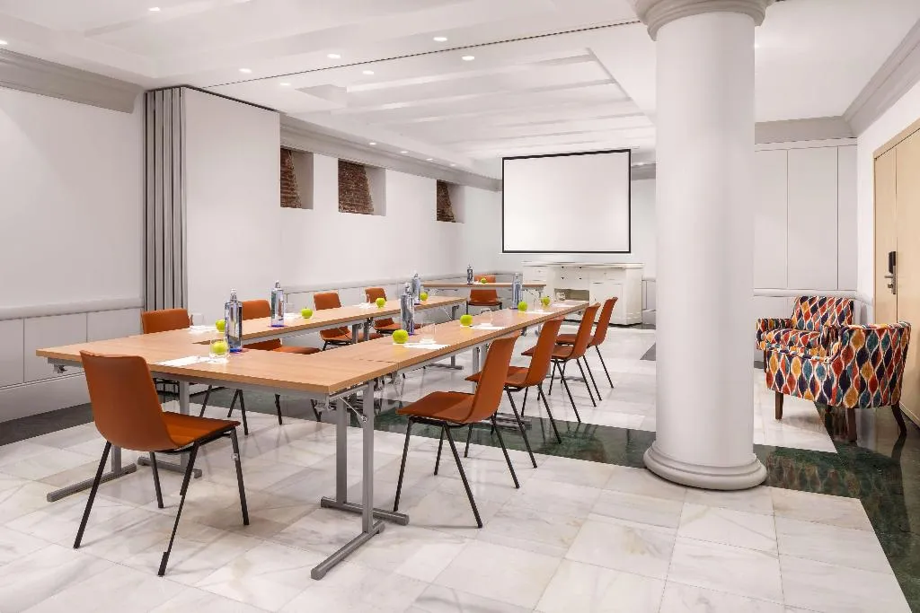 Conferences, NH Collection Madrid Paseo del Prado, Madrid