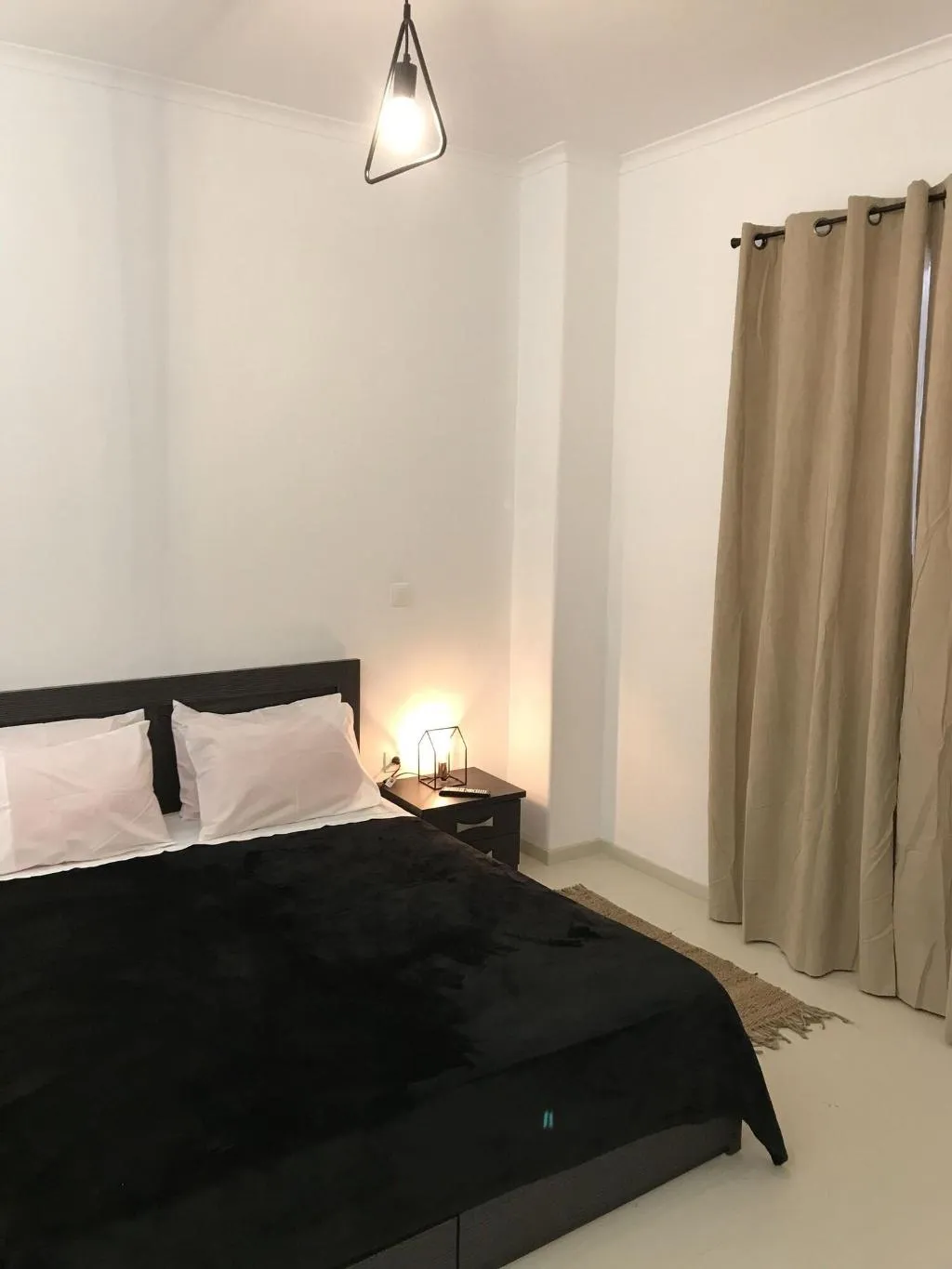 Room, Gk Athens, Athens