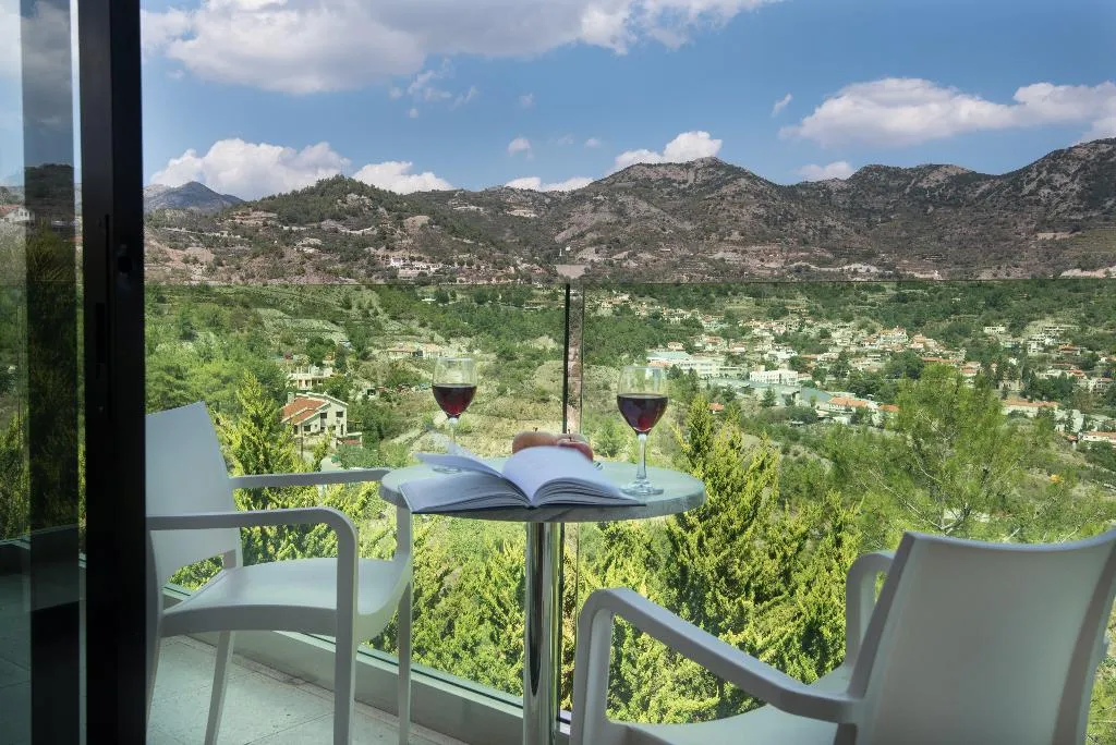SUITE HONEYMOON Room, Rodon Hotel And Resort, Cyprus