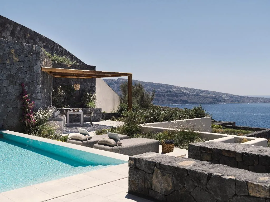 VILLA WITH PRIVATE POOL Room, Canaves  Epitome, Santorini