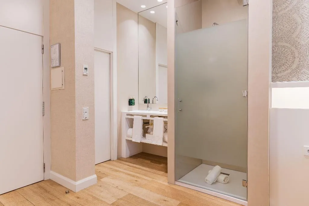 DOUBLE PREMIUM Room, Melia Plaza, Valencia