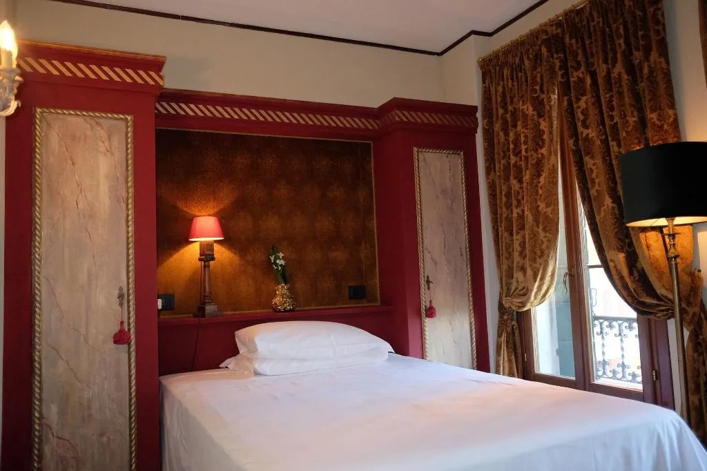 Room, La Calcina Suites, Venice