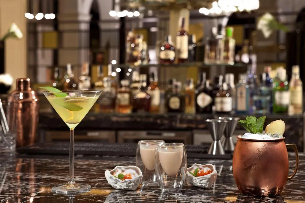 Bar, Palacio de los Duques Gran Meliá, Madrid