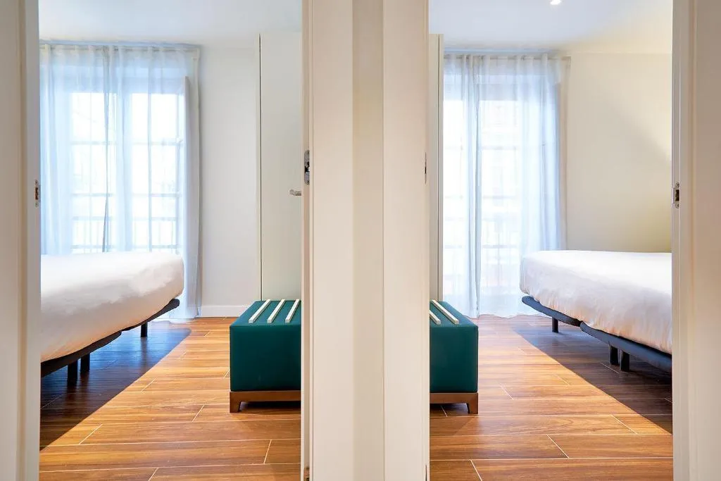 SUITE CAPACITY 3 TWO BEDROOMS Room, Tandem Torres De Cádiz Suites, Costa De La Luz