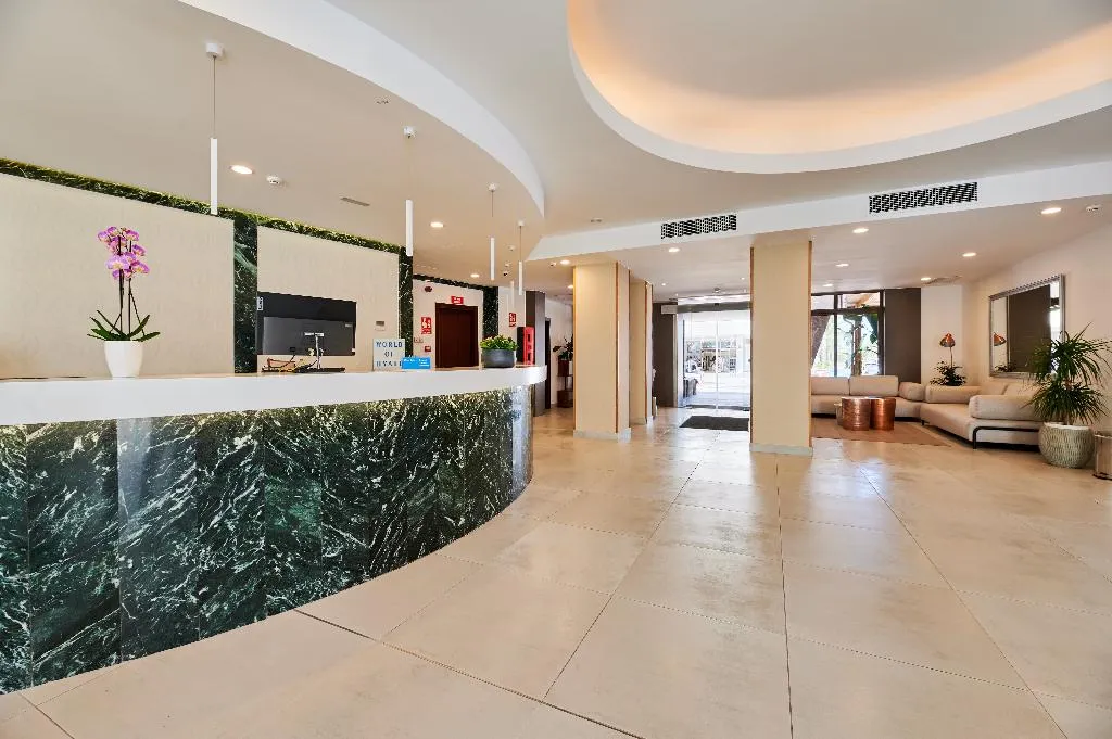 Lobby, Alua Boccaccio, Majorca
