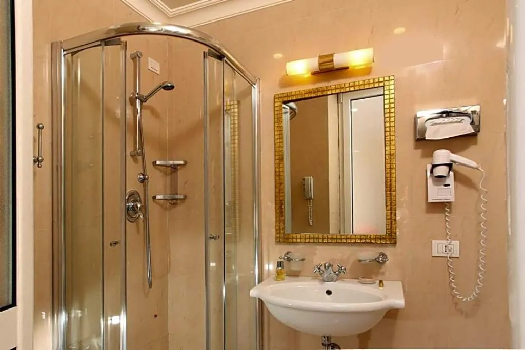 SINGLE STANDARD Room, Villa Glori, Rome