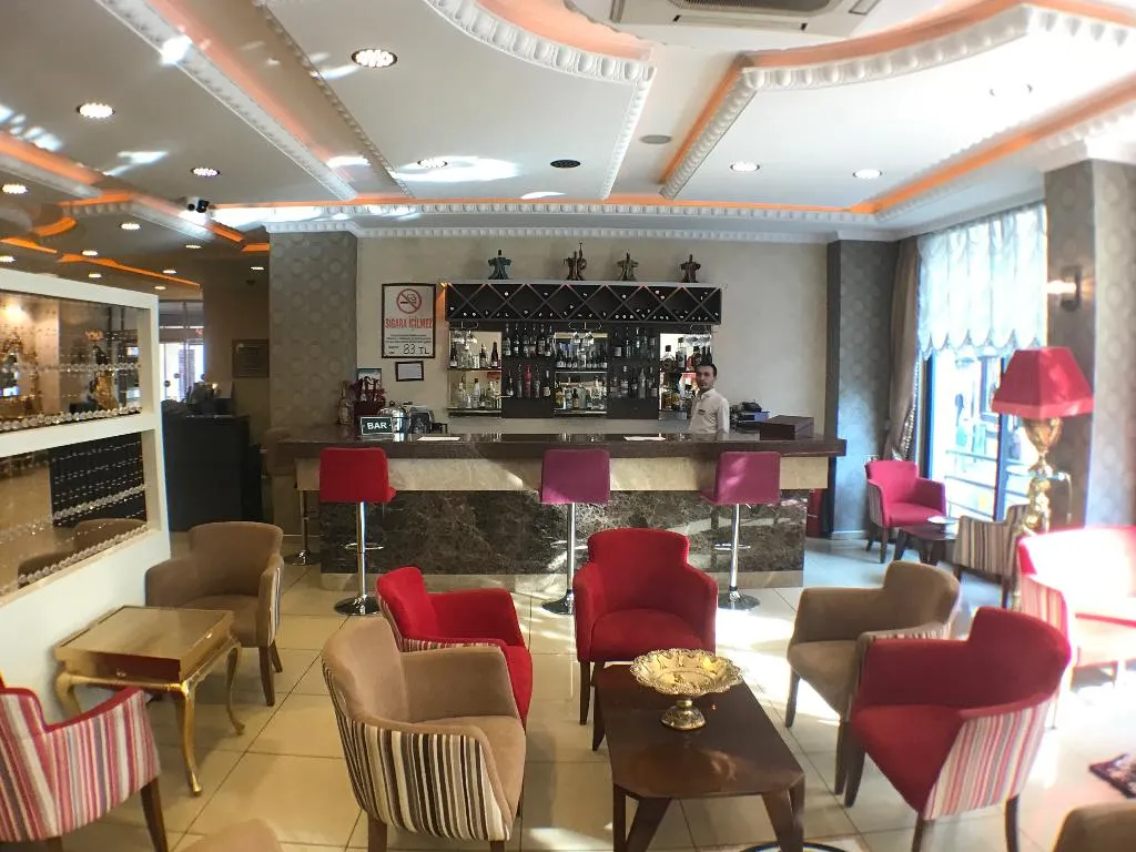 Bar, Akgün Beyazit Old Town, Istanbul
