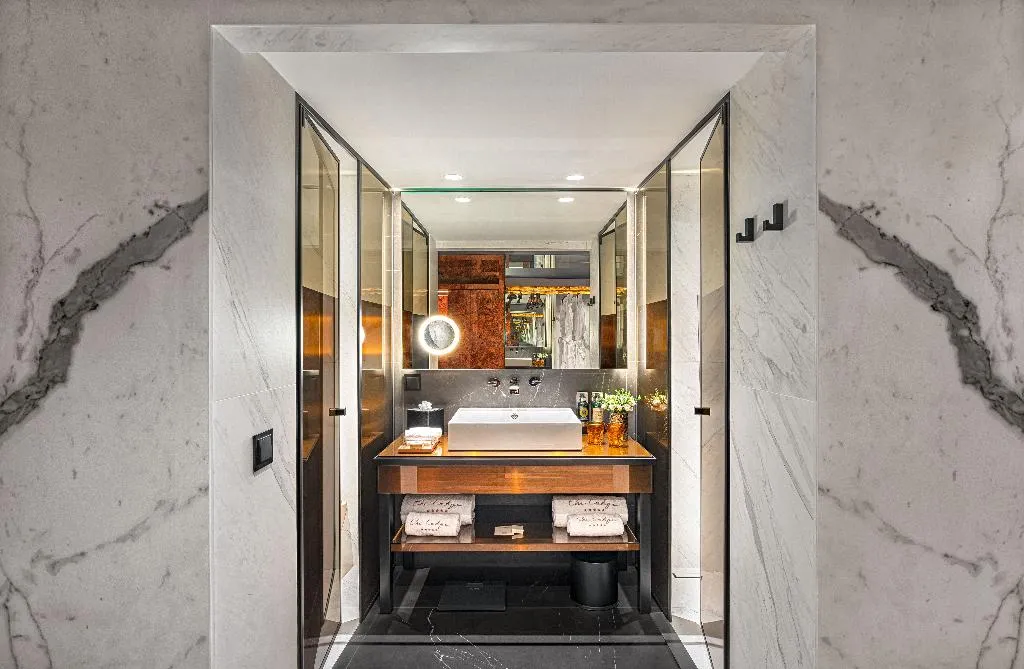 DOUBLE SUPERIOR Room, Forte de Gaia Autograph Collection, Porto