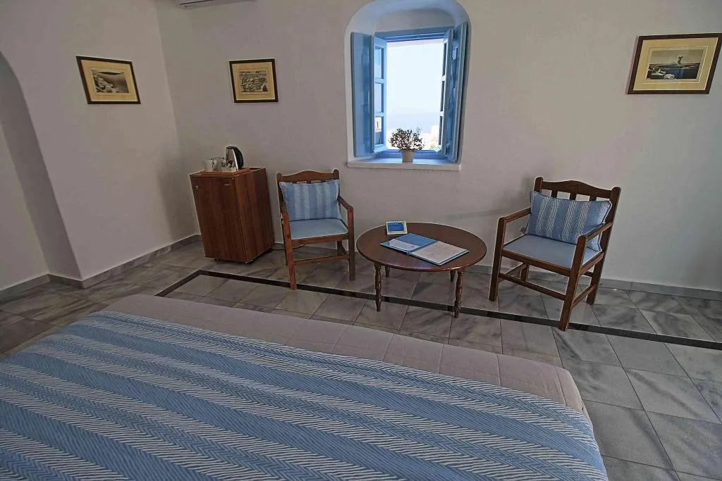 SINGLE SUPERIOR Room, Aethrio Sunset Village, Santorini