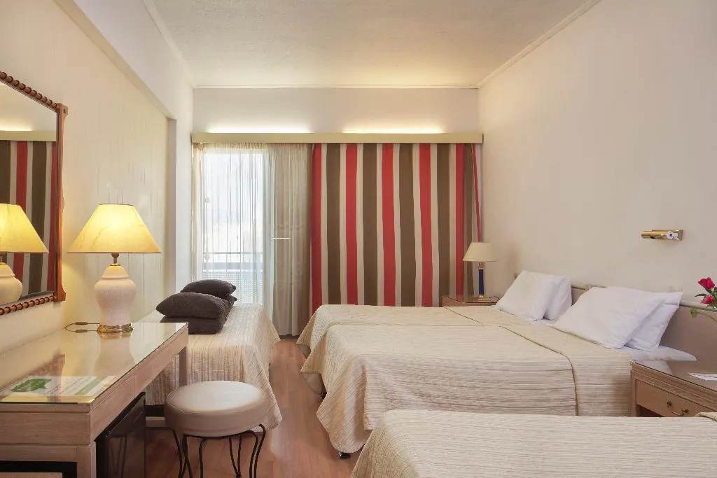 FAMILY ROOM SUPERIOR Room, Candia Hotel, Athens