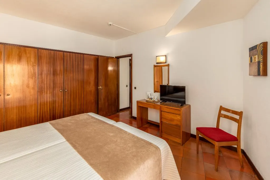 SUITE STANDARD Room, Praia da Lota Resort, Algarve