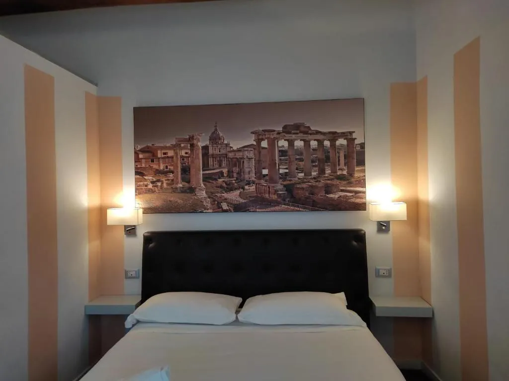 General view, Relais Arco Della Pace, Rome