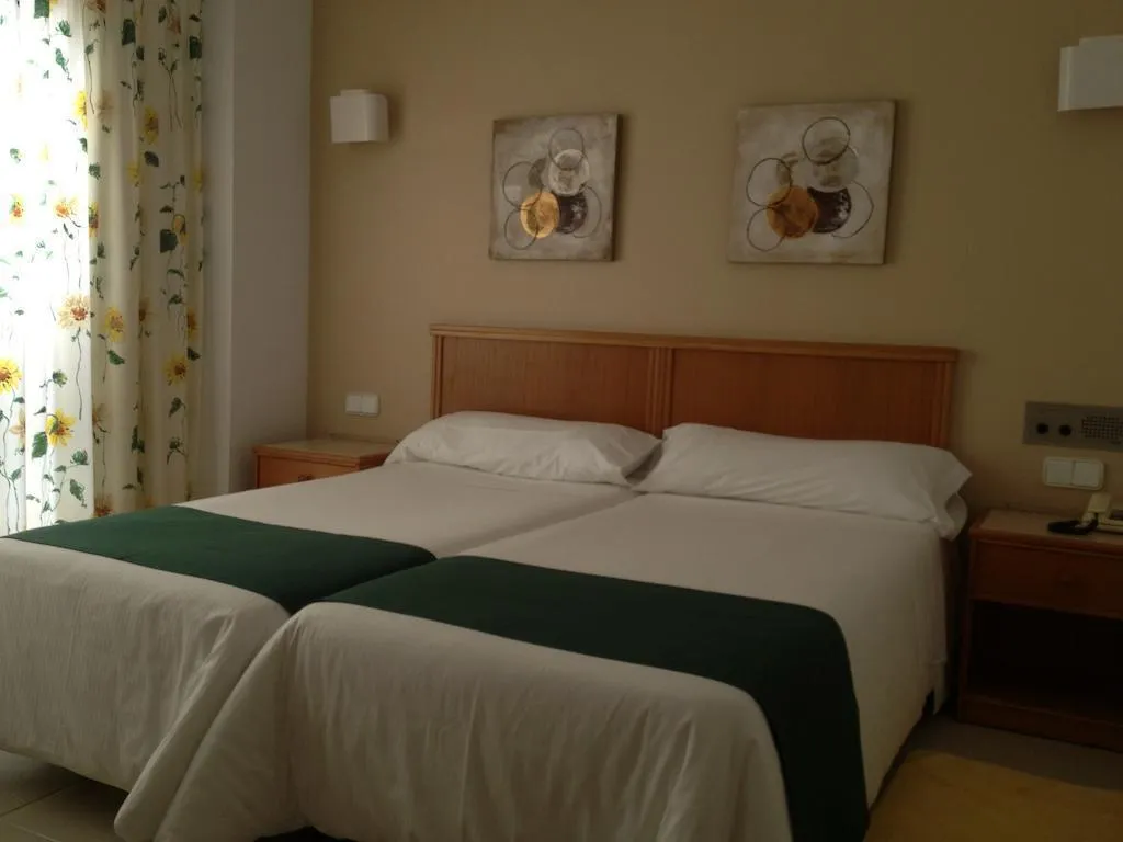 General view, Hotel Albatros, Valencia