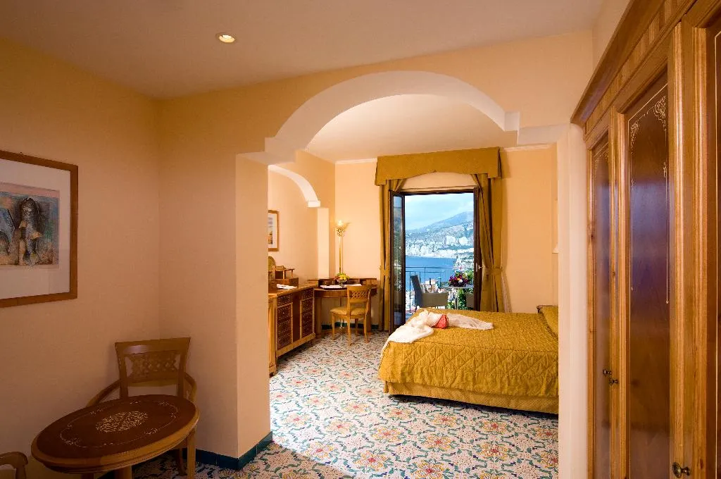 JUNIOR SUITE SEA VIEW Room, President, Naples