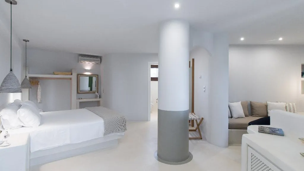 SUITE EXECUTIVE Room, Finikas Hotel Naxos, Mykonos