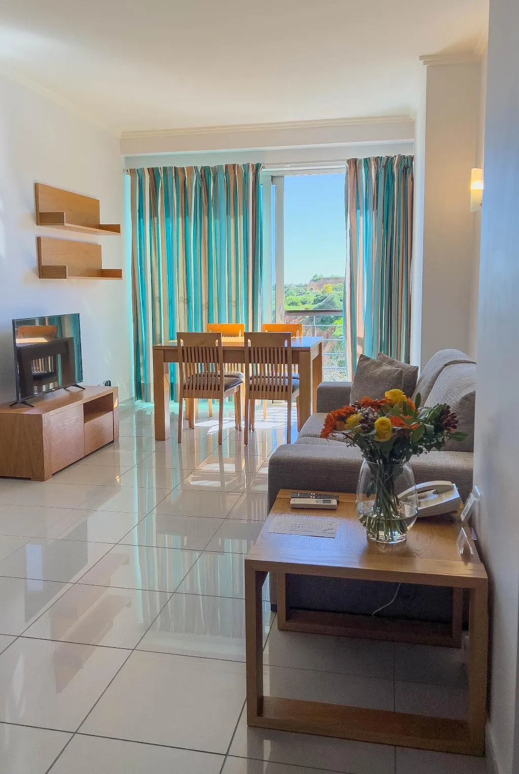 APARTMENT SEA VIEW ONE BEDROOM Room, Villadoris, Algarve