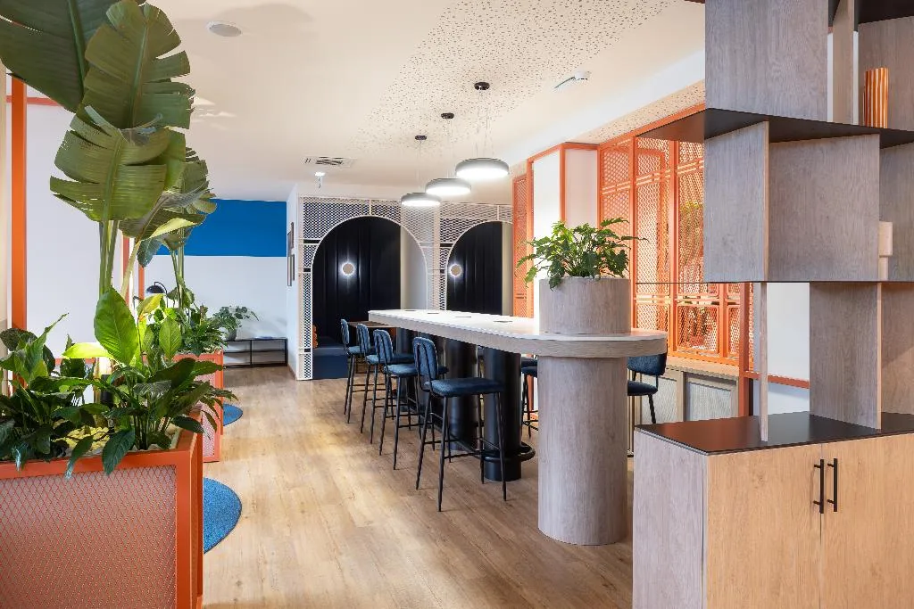 Lobby, Holiday Inn Express Lisbon Principe Real, by IHG, Lisbon