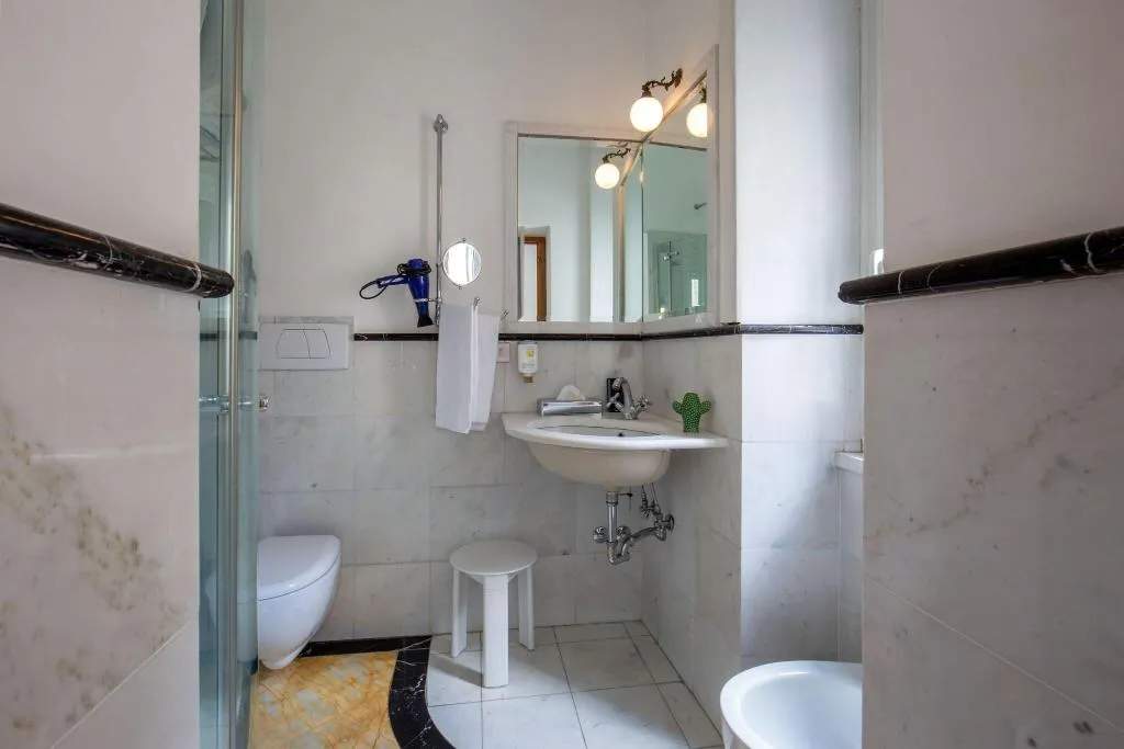 Room, Emona Aquaeductus, Naples