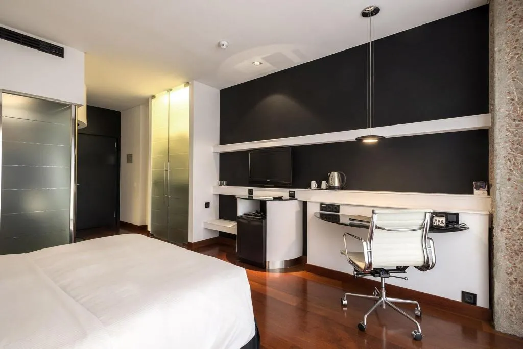 Room, Hilton Madrid Airport, Madrid