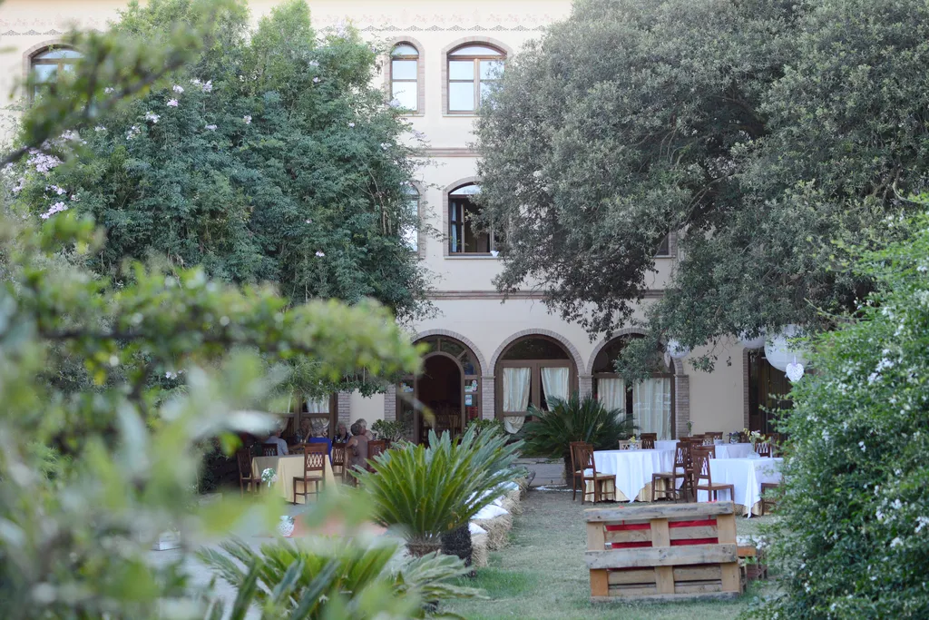 Terrace, Hotel Funtana Noa, Cagliari