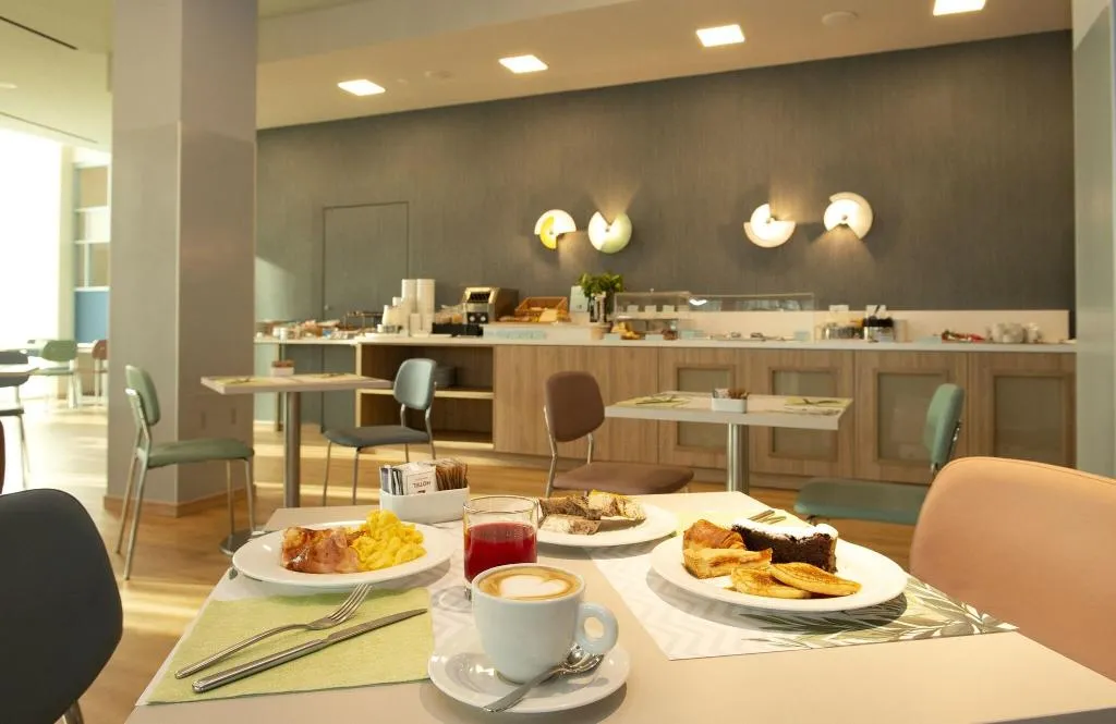 Restaurant, H2c Hotel Milanofiori, Milan