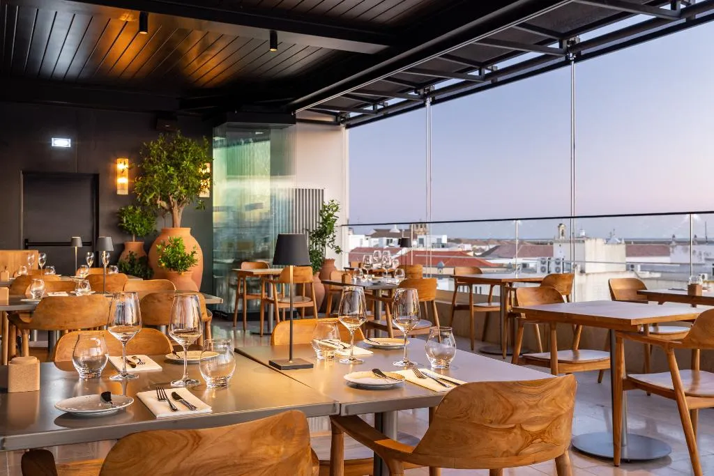 Restaurant, 3Hb Faro, Algarve