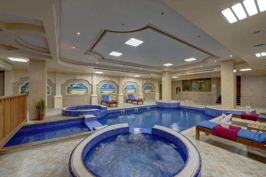 Pool, Sahara Beach Resort & Spa Sharjah, Dubai