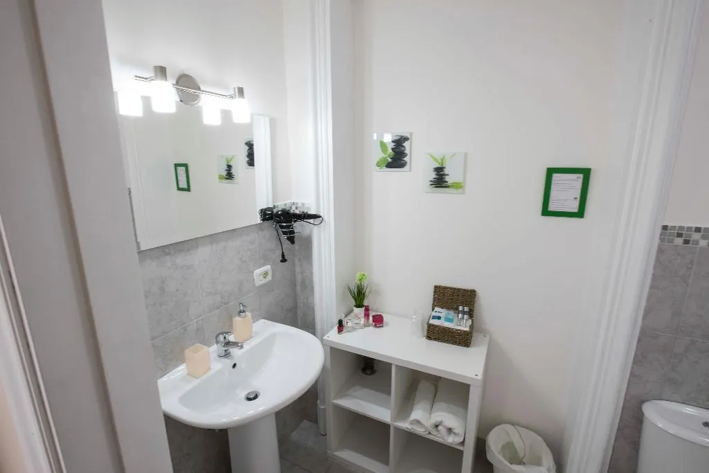 DOUBLE STANDARD Room, Dimora Novecento, Catania