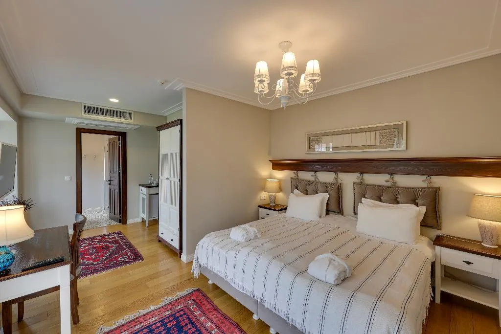 Double or Twin SUPERIOR WITH BALCONY Room, Akanthus Hotel Ephesus, Izmir