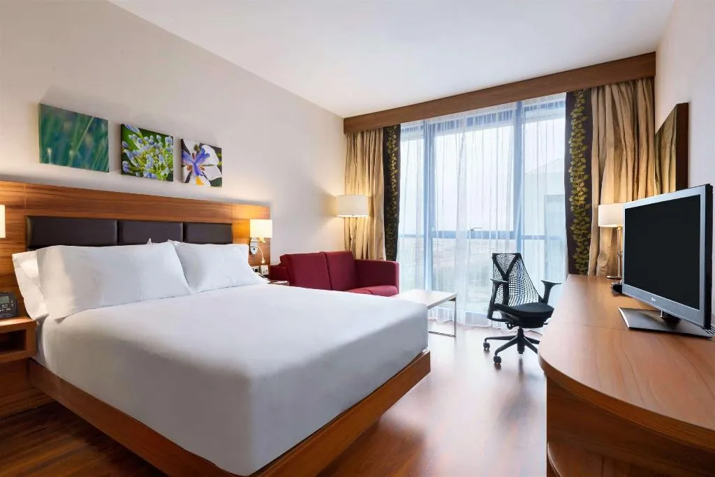 Room, Hilton Garden Inn Sevilla, Seville