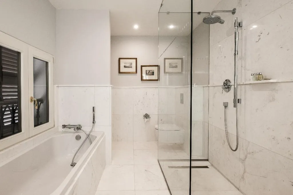 SINGLE DELUXE WITH JACUZZI Room, The Xara Palace Relais and Chateaux, Malta