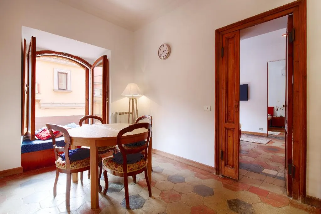 APARTMENT CAPACITY 4 Room, Residence Maximus, Rome