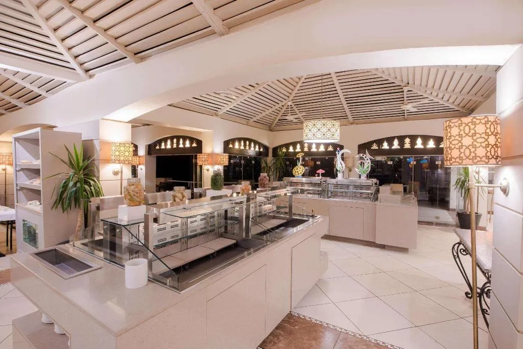 Restaurant, Reef Oasis Beach Resort, Red Sea Riviera
