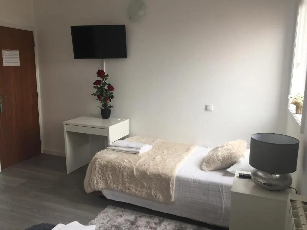 Room, Residencial Triunfo, Porto