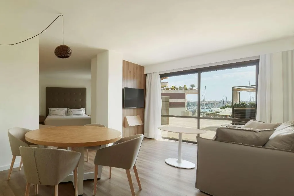 Room GRAND Room, Melia Palma Marina, Majorca