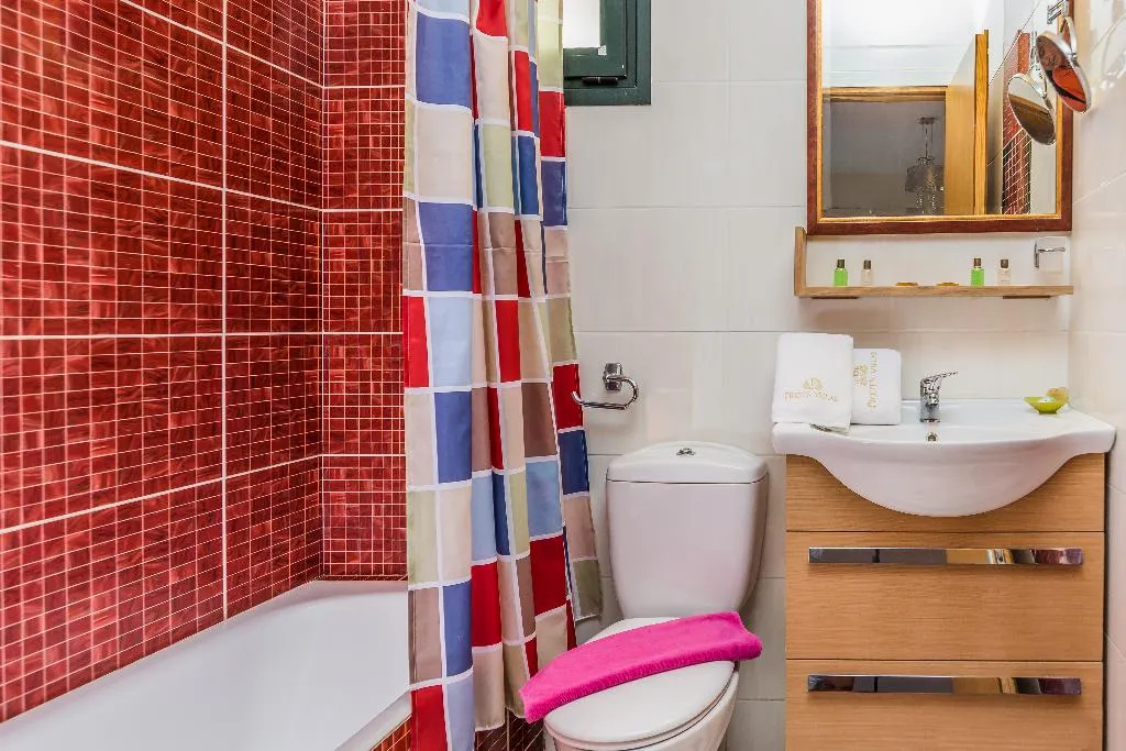 SUITE GARDEN VIEW Room, Pilot's Villas Luxury Suites, Crete
