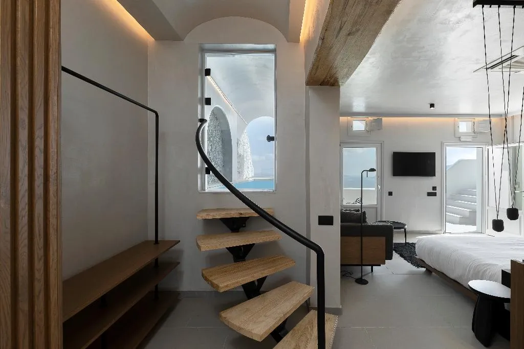 SUITE SEA VIEW WITH PRIVATE POOL Room, Hom Santorini, Santorini