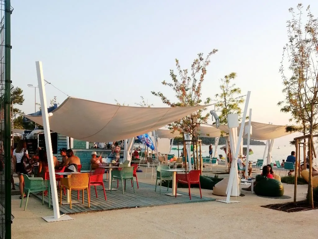 Beach, Apartments Silvija, Istria