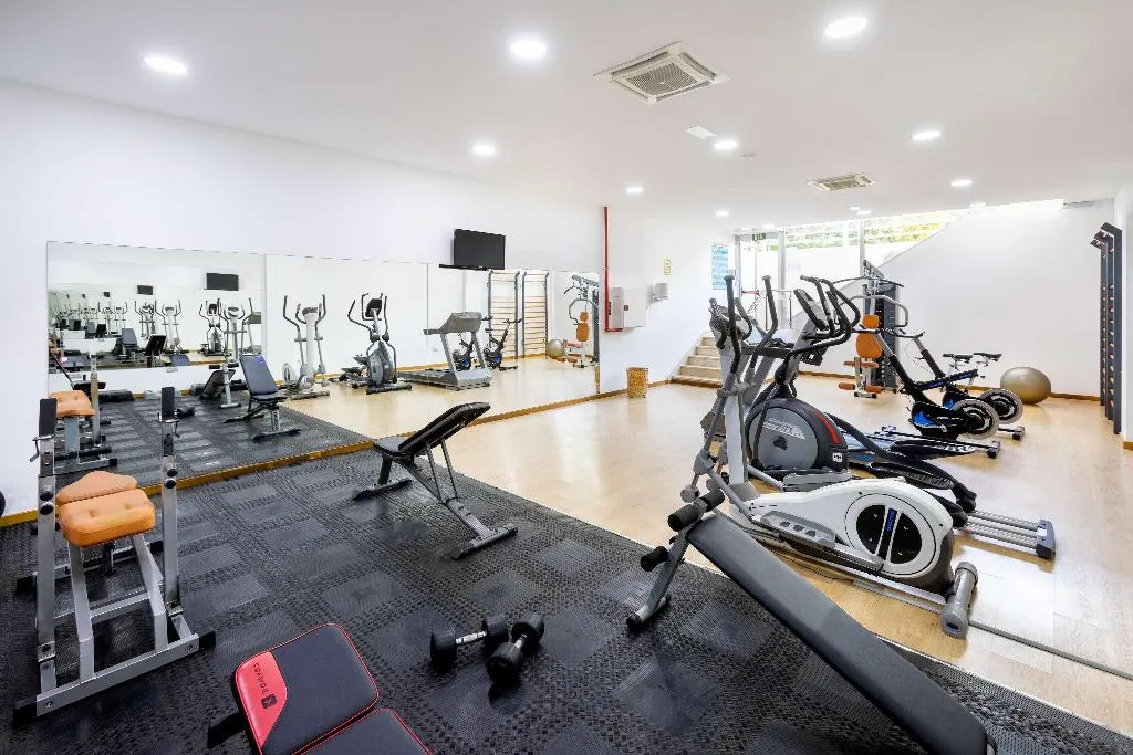 Sports and Entertainment, Alexandre Troya, Tenerife