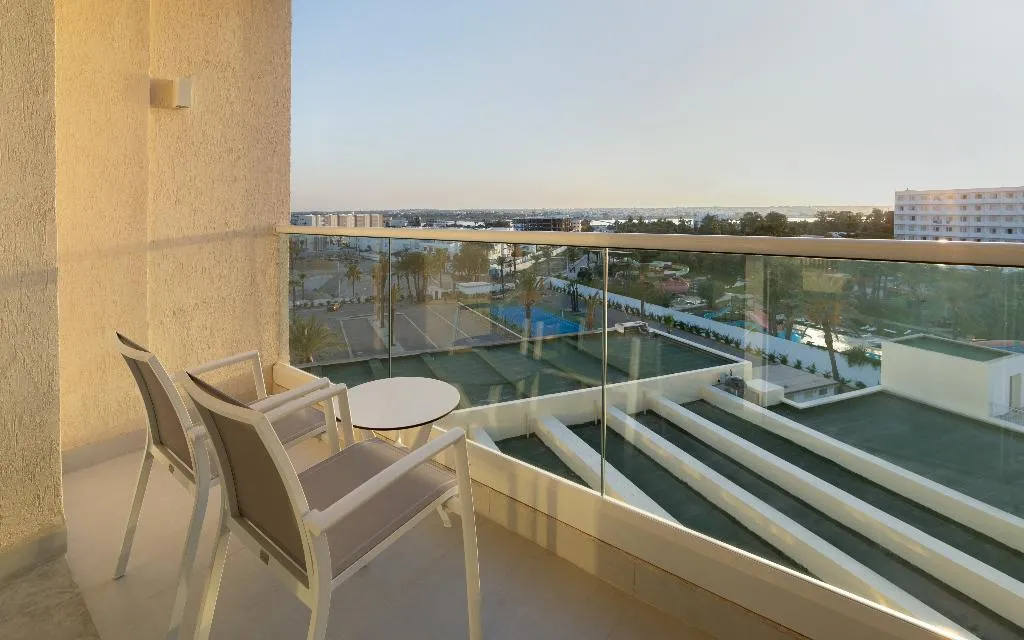 SUITE TWO QUEEN BEDS ONE BEDROOM Room, Hilton Skanes Monastir Beach Resort, Tunisia