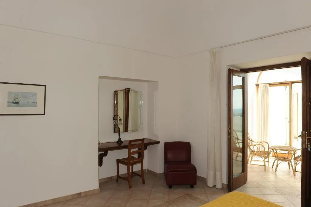 Room, Hotel Dimora Fornillo, Naples