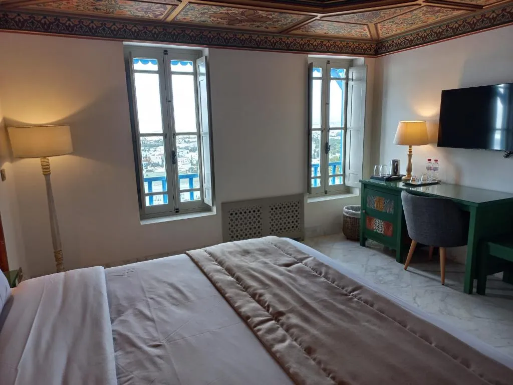 DOUBLE DELUXE CITY VIEW Room, La Menara Hotel & Spa, Tunisia