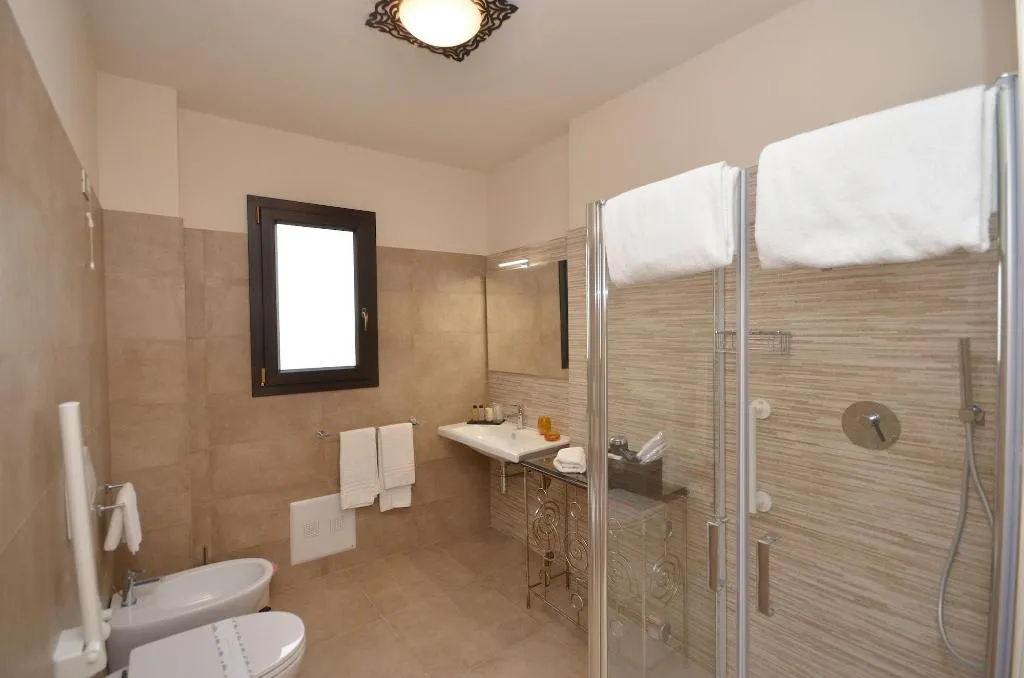 Room, RIAD - Comfort Rooms, Palermo