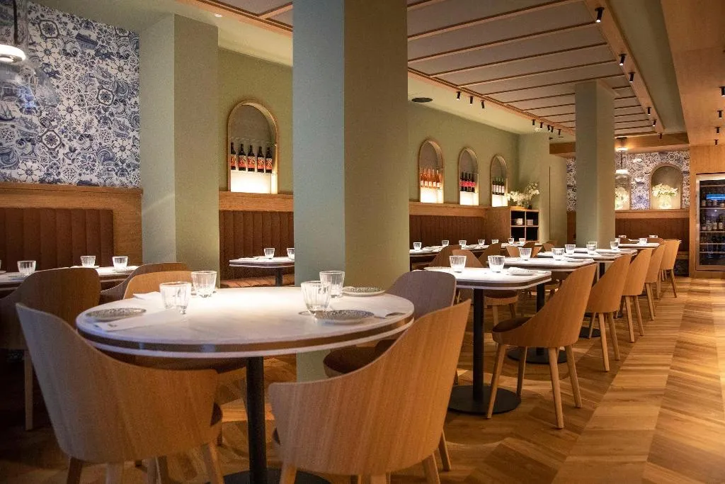 Restaurant, Mercer EME Catedral Hotel, Seville