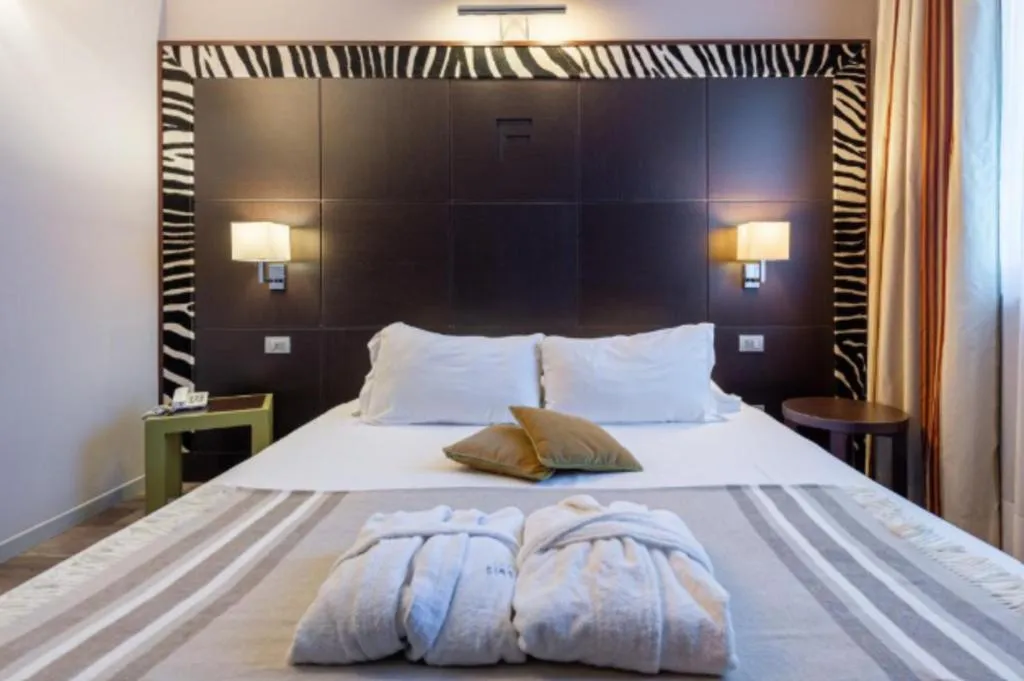 Double or Twin SUPERIOR Room, First Hotel Malpensa, Milan