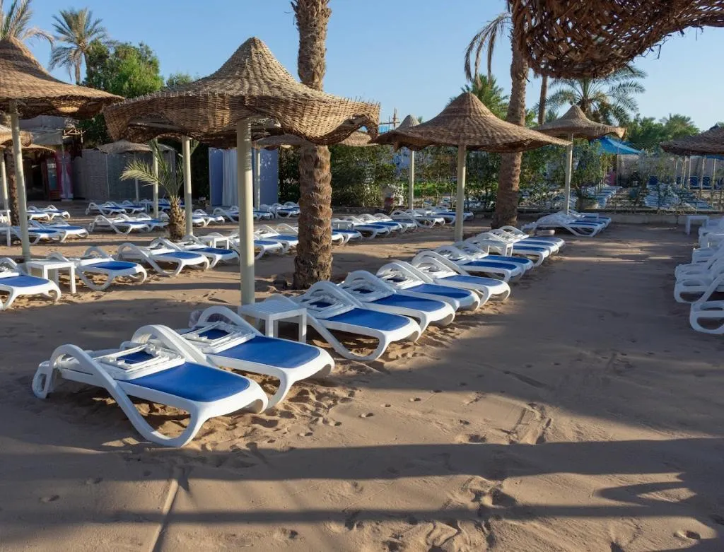 Beach, Cataract Layalina Hotel, Red Sea Riviera