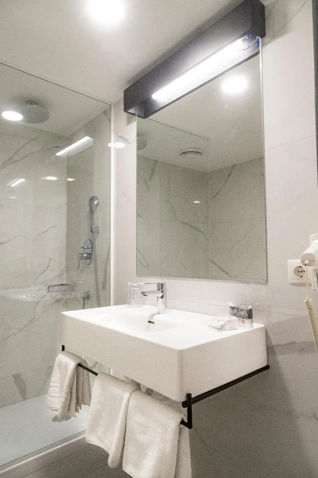 DOUBLE SINGLE USE STANDARD Room, Blanca, Izmir