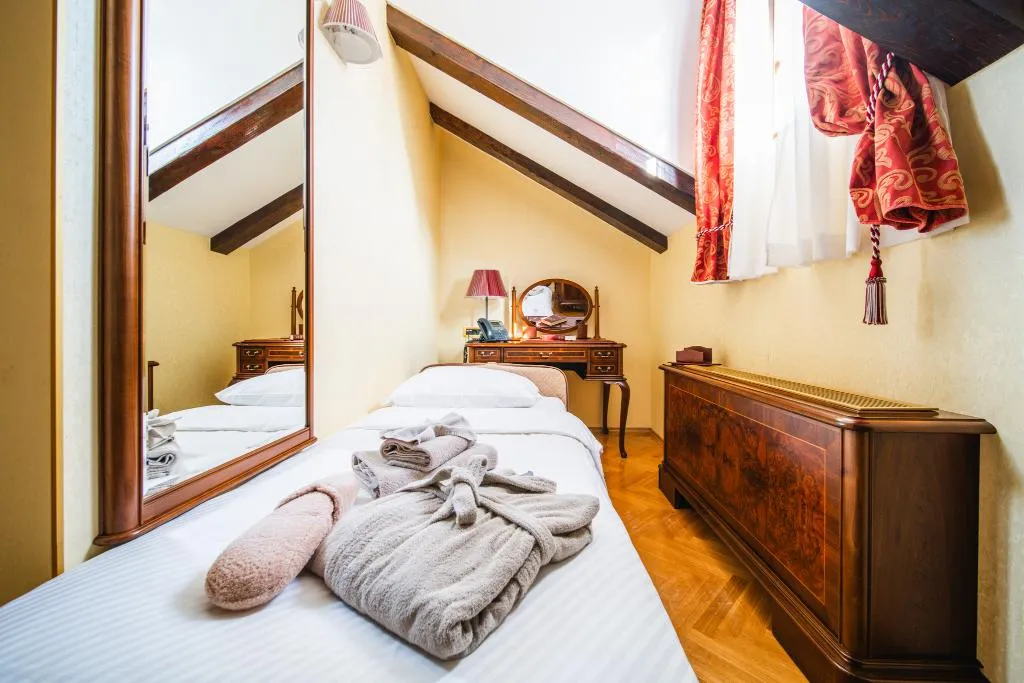 Room LOFT Room, Boutique Hotel Kazbek, Dubrovnik